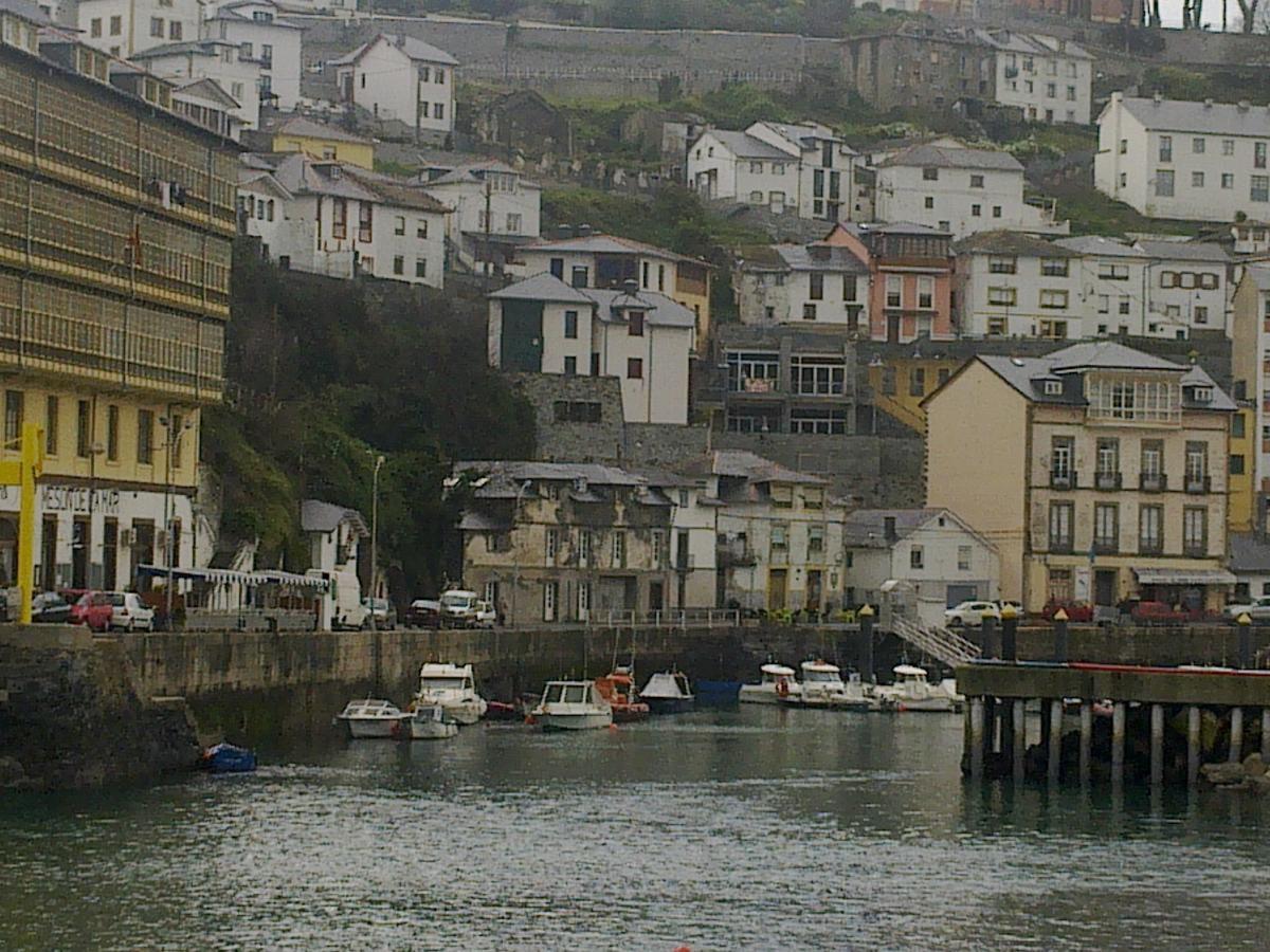 Apartamentos Turisticos Vistademar Luarca Exteriör bild