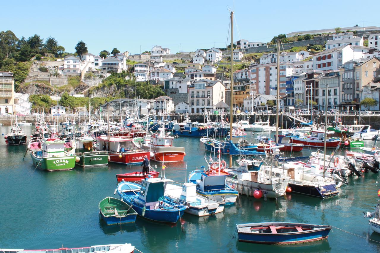 Apartamentos Turisticos Vistademar Luarca Exteriör bild