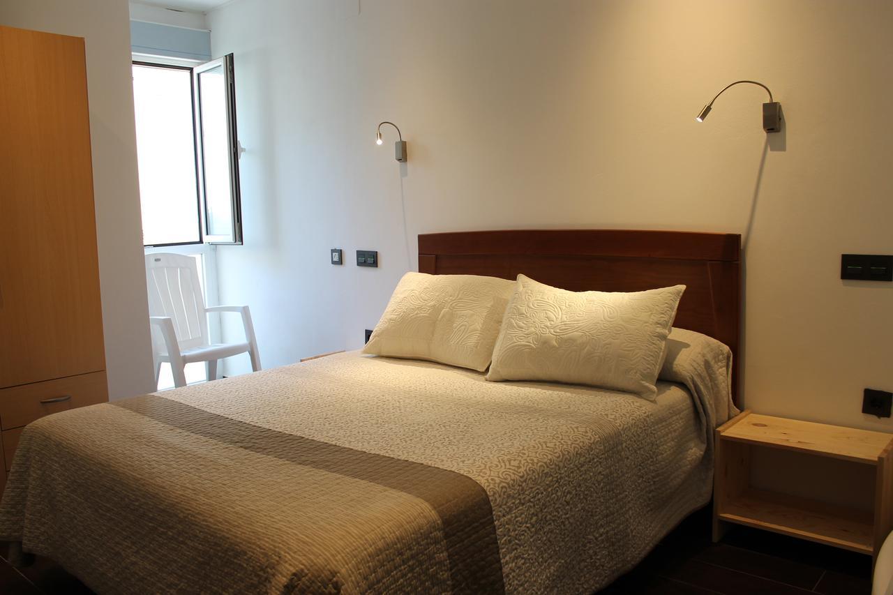 Apartamentos Turisticos Vistademar Luarca Exteriör bild