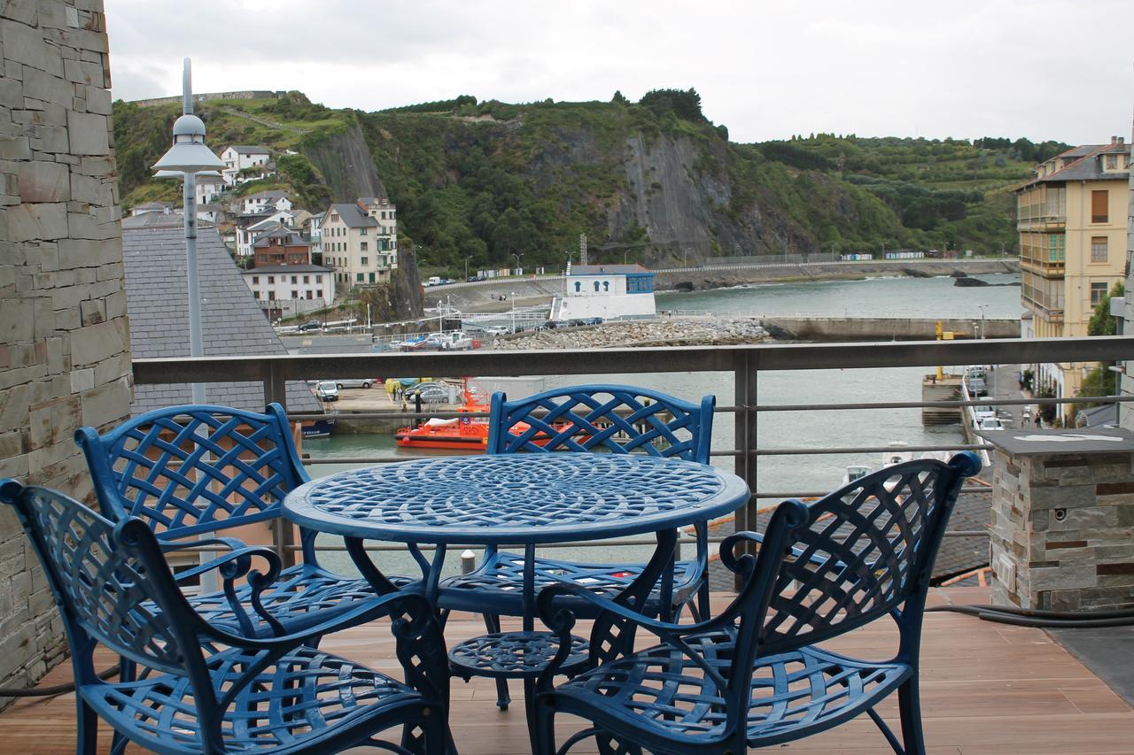 Apartamentos Turisticos Vistademar Luarca Exteriör bild