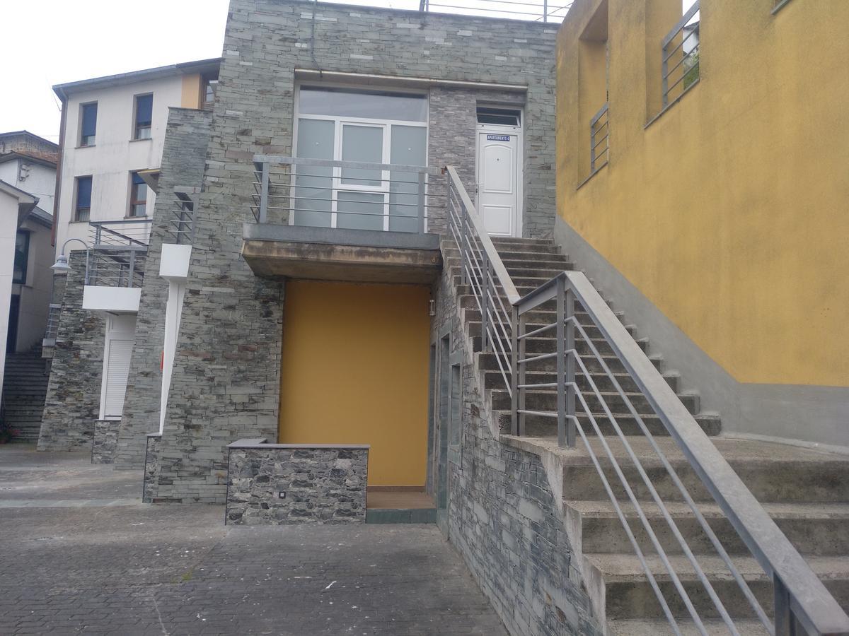 Apartamentos Turisticos Vistademar Luarca Exteriör bild