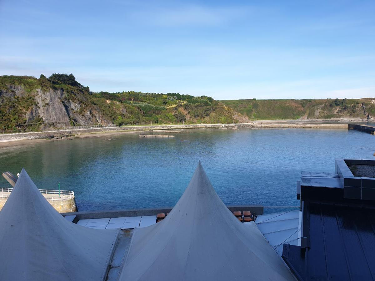Apartamentos Turisticos Vistademar Luarca Exteriör bild